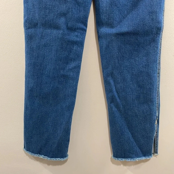 NWOT J. McLaughlin Teagan Straight Leg Side Slits Denim Jeans 2 - Picture 7 of 15
